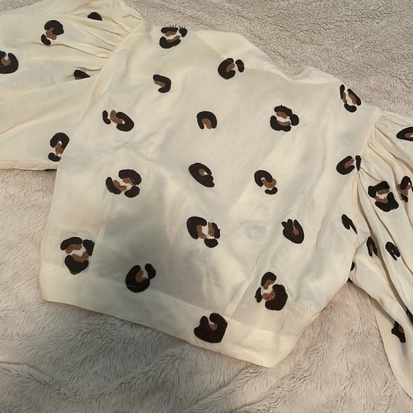 Red Carter Tie Front Top - Picture 8 of 8